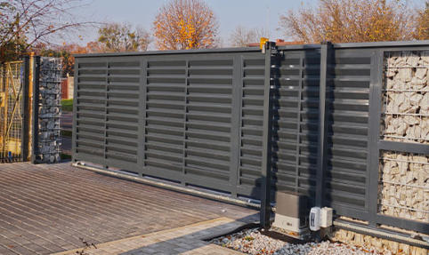 Automatic gate
